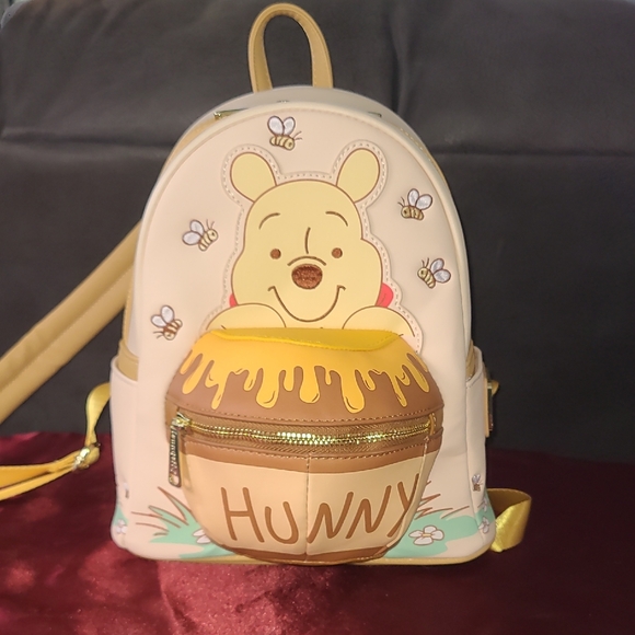 Disney Cream and Brown Winnie the Pooh Mini Bag